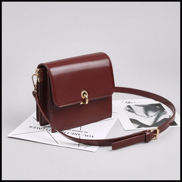 NEW ROME Crossbody / Shoulder Bag - Picture 4 of 8